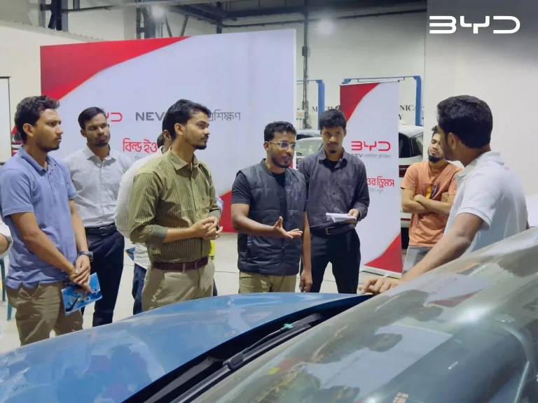 ইভি খাতে দক্ষতা বাড়াতে এনইভি মেকানিক ট্রেনিং প্রোগ্রাম চালু করল বিওয়াইডি